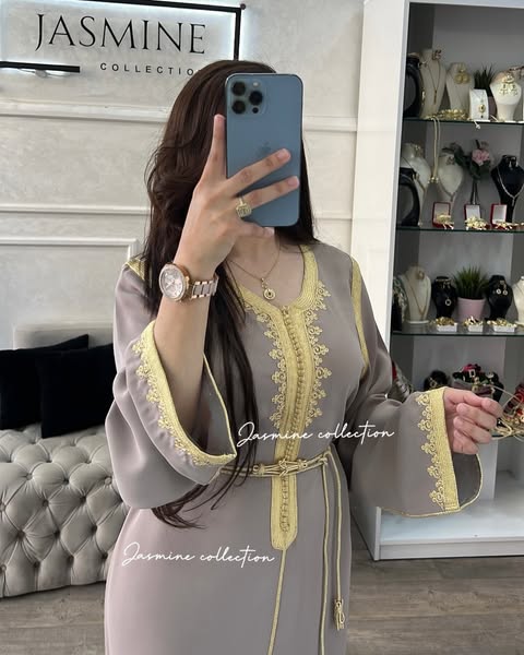 قفطان لينا